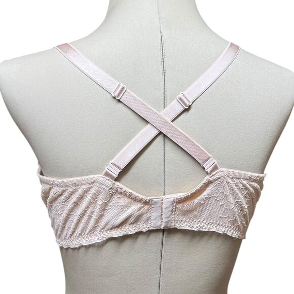 Victoria's Secret T-Shirt Lightly Lined Demi Bra Light Pink 40DD - Picture 4 of 7